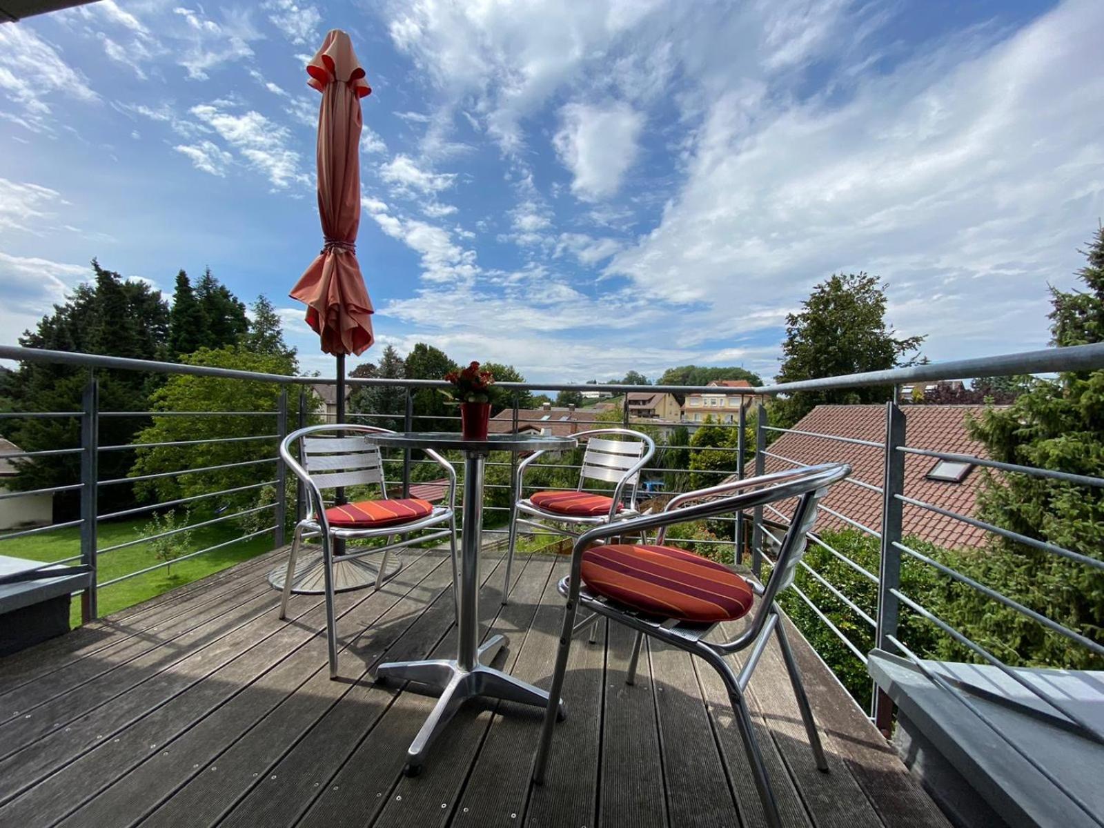 Haus Lorenz, Ferienwohnungen Immenstaad am Bodensee Εξωτερικό φωτογραφία