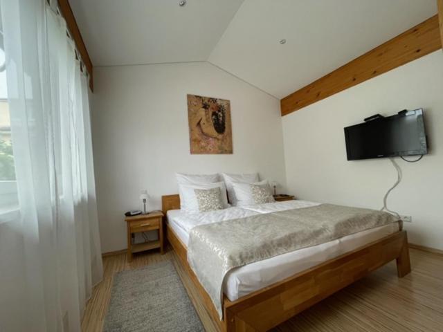 Haus Lorenz, Ferienwohnungen Immenstaad am Bodensee Εξωτερικό φωτογραφία
